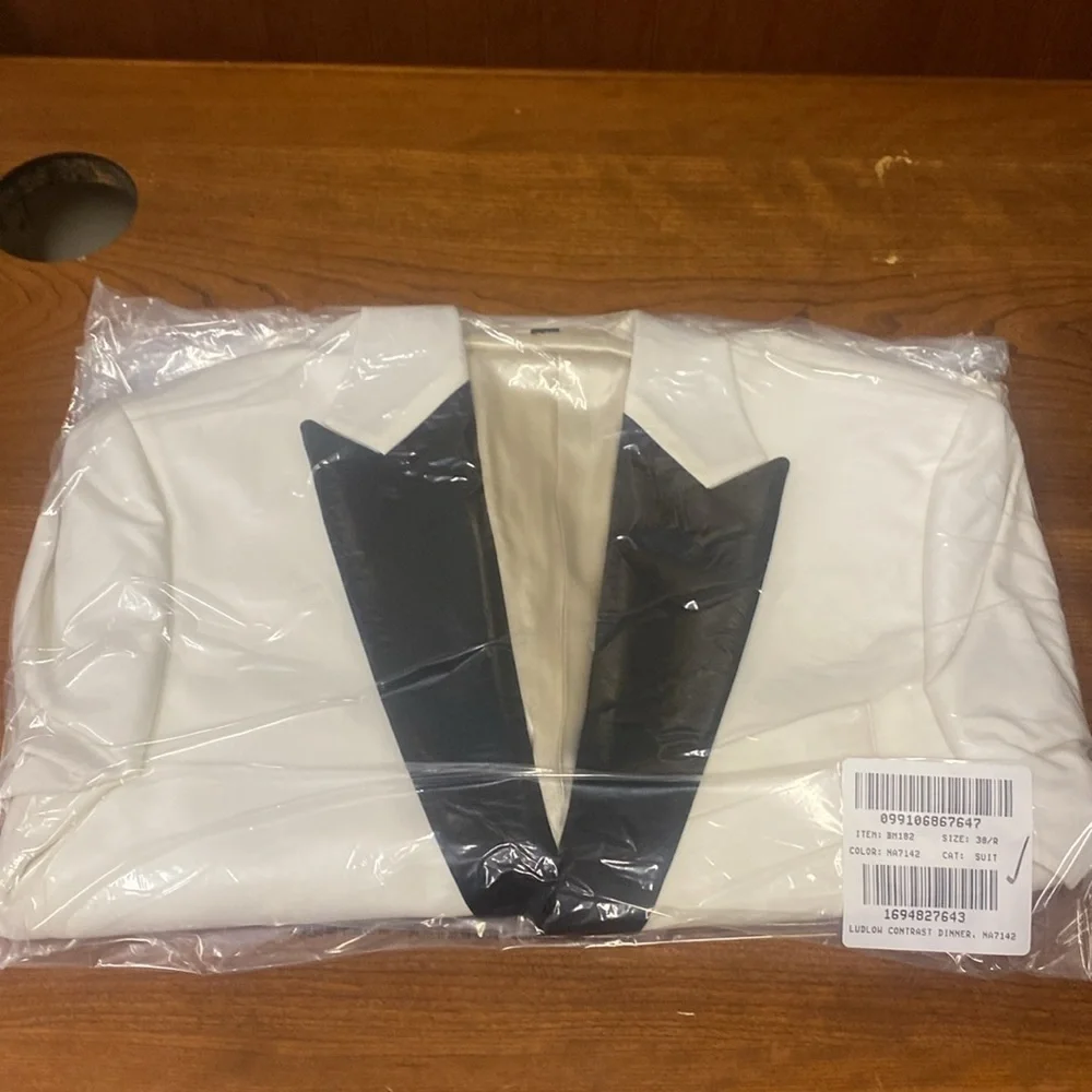 J Crew Ludlow dinner jacket in Italian wool BM182